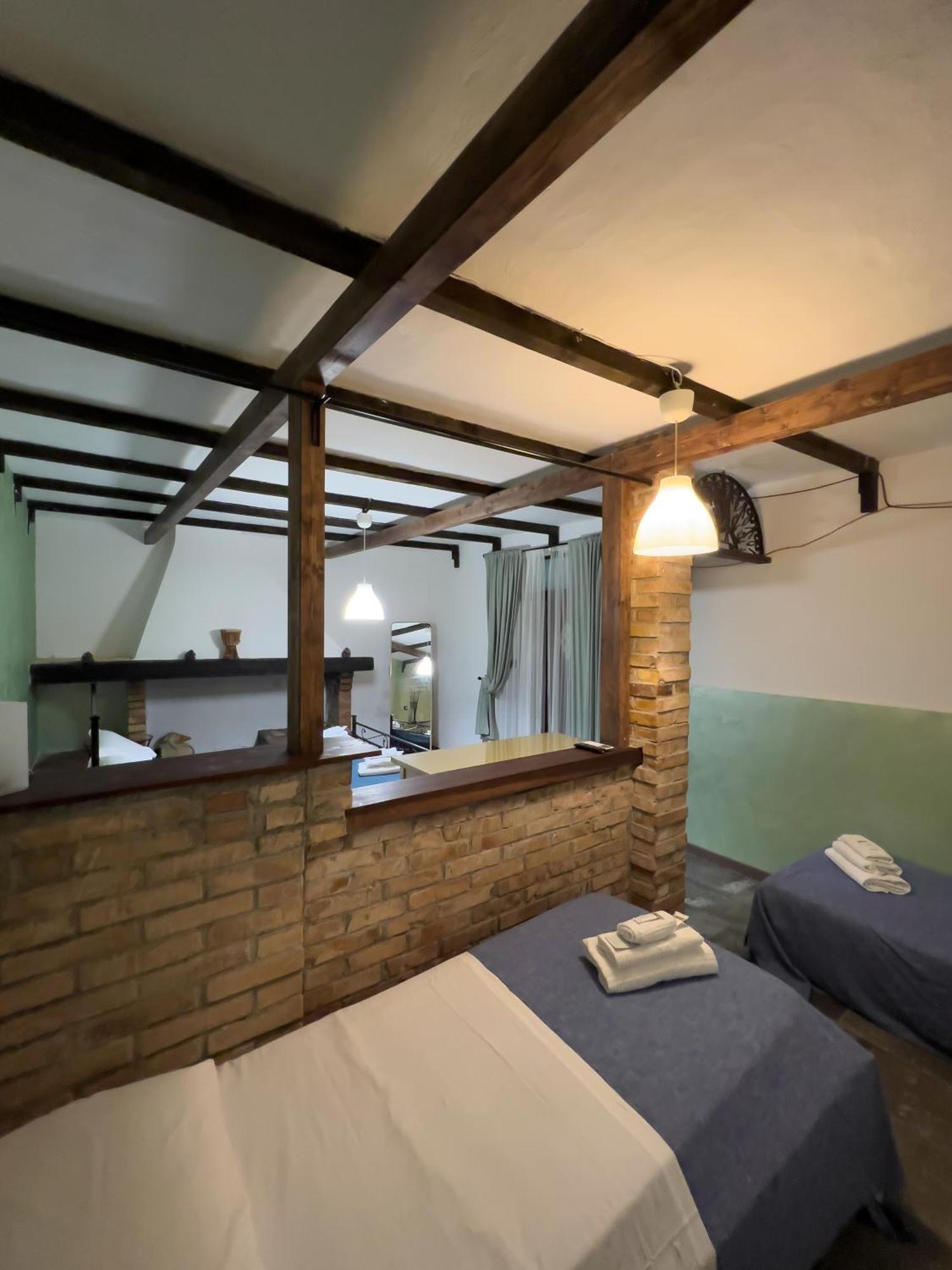 Agriturismo Santo Stefano カザルボルディーノ エクステリア 写真